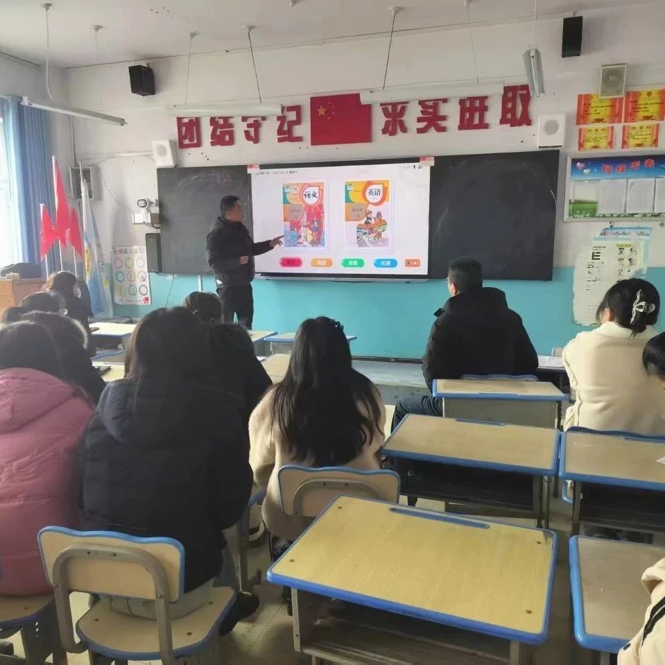 果洛州玛沁县 || AI助教机器人大显身手，正当其时