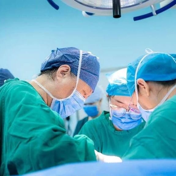 剖宫产后警惕“隐形刺客”瘢痕憩室，专家强调阴式手术选择医院要慎重！