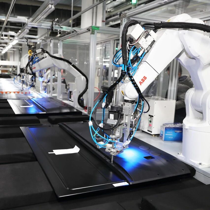 长虹CHiM工业互联网平台亮相国家新型工业化暨“十四五”工业重大成就展