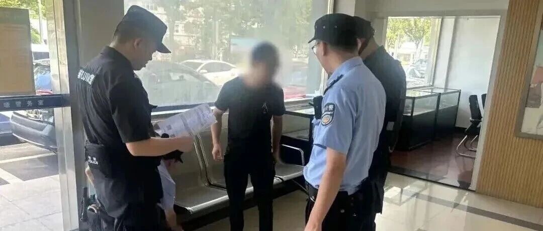 嘉兴一男子报警称汽车不翼而飞？原来一直停在路边…一查竟是无证驾驶自投罗网…